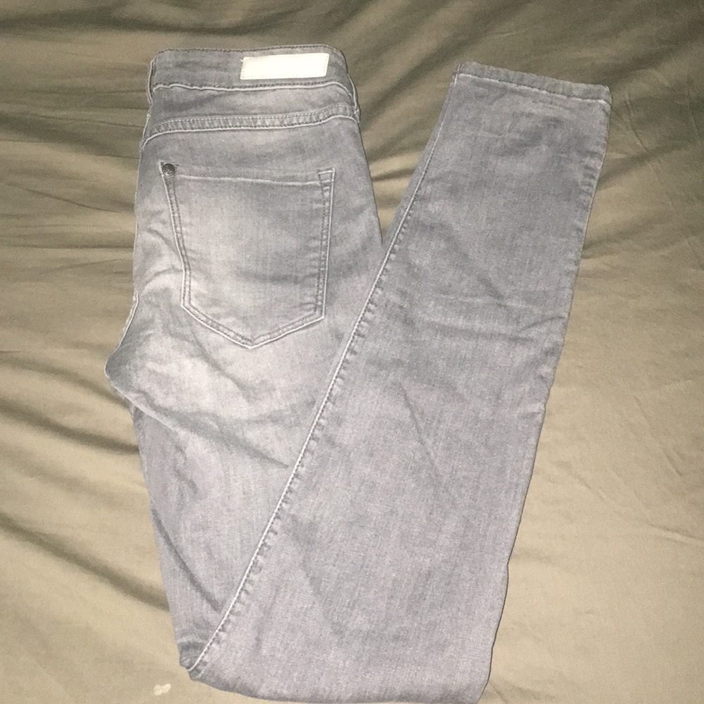 H&M grey skinny jeans